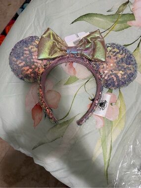 Disney Iridescent Sequin Minnie Ear Headband with Shimmer Bow